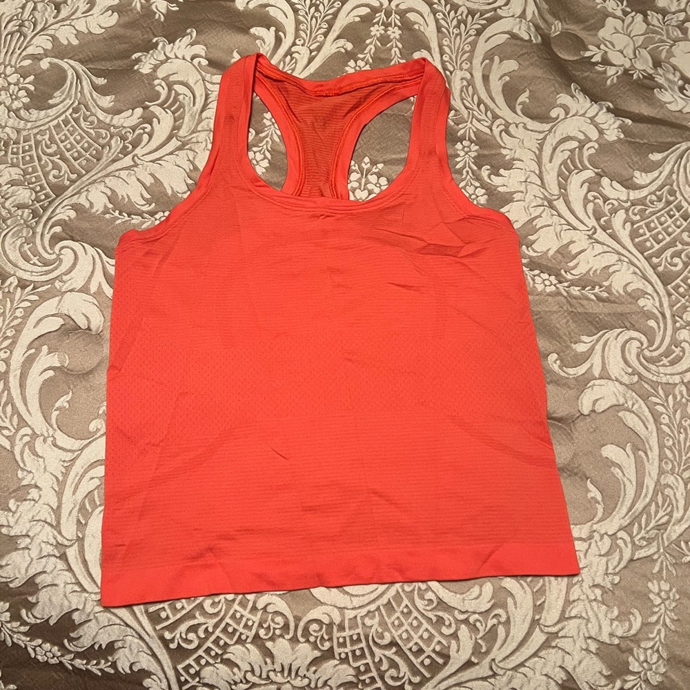 Lululemon cropped tank size 4